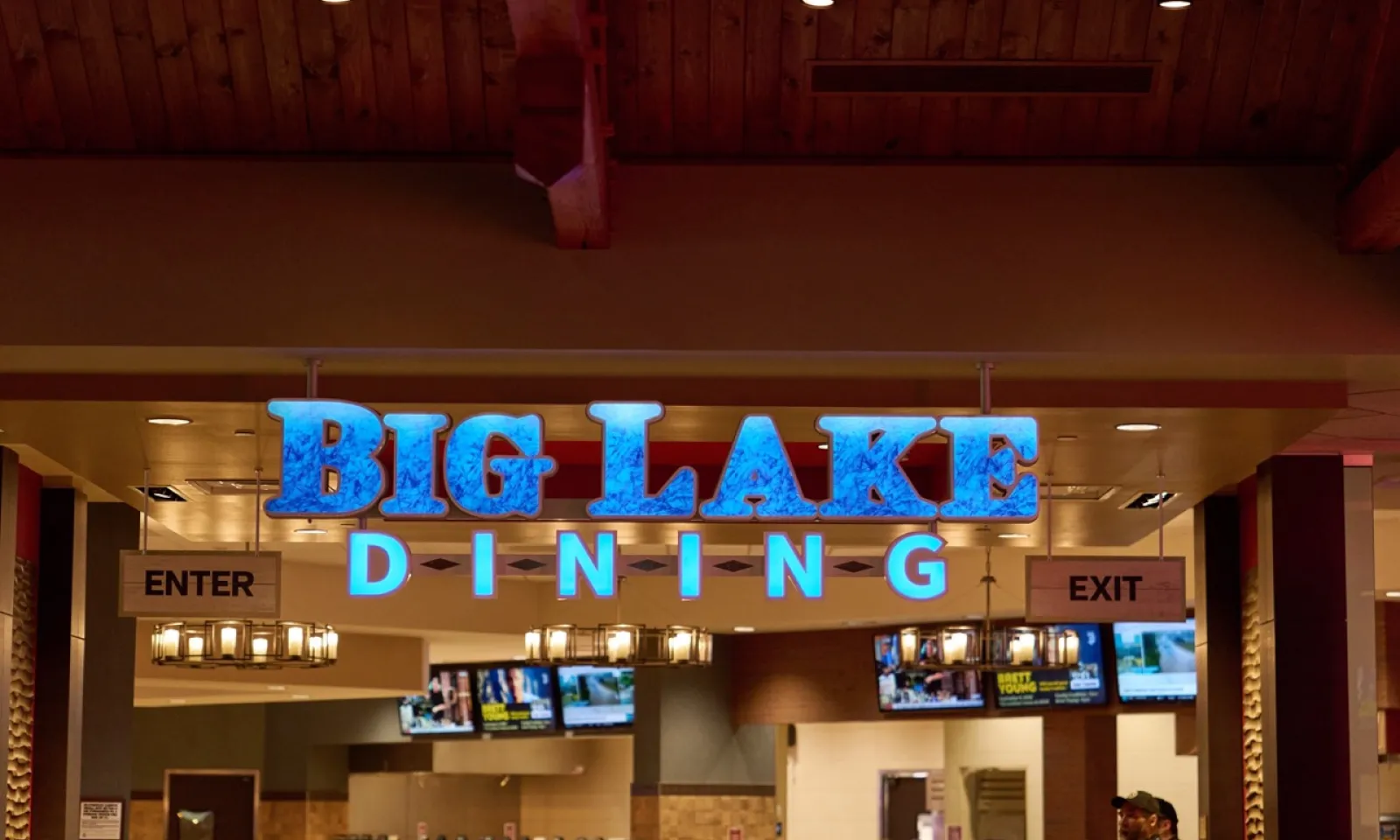 Big Lake Dining Sign